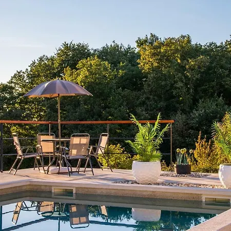 Вилла Charm Holiday House With A Nice Pool *