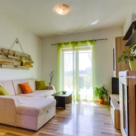 Вилла Charm Holiday House With A Nice Pool